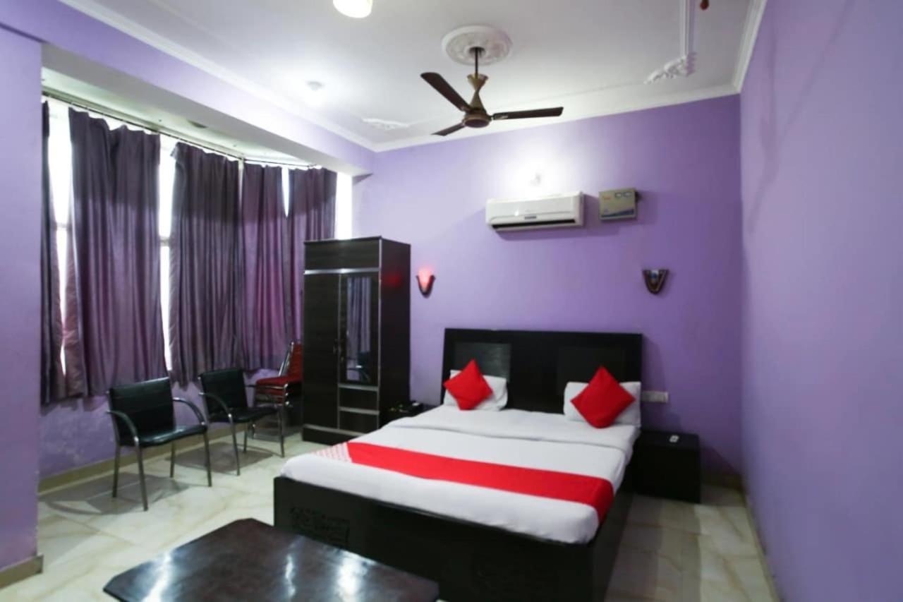 Hotel O Alfa Amb Bagian luar foto